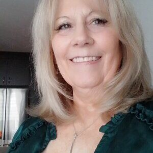 Meet your Posher, Carole